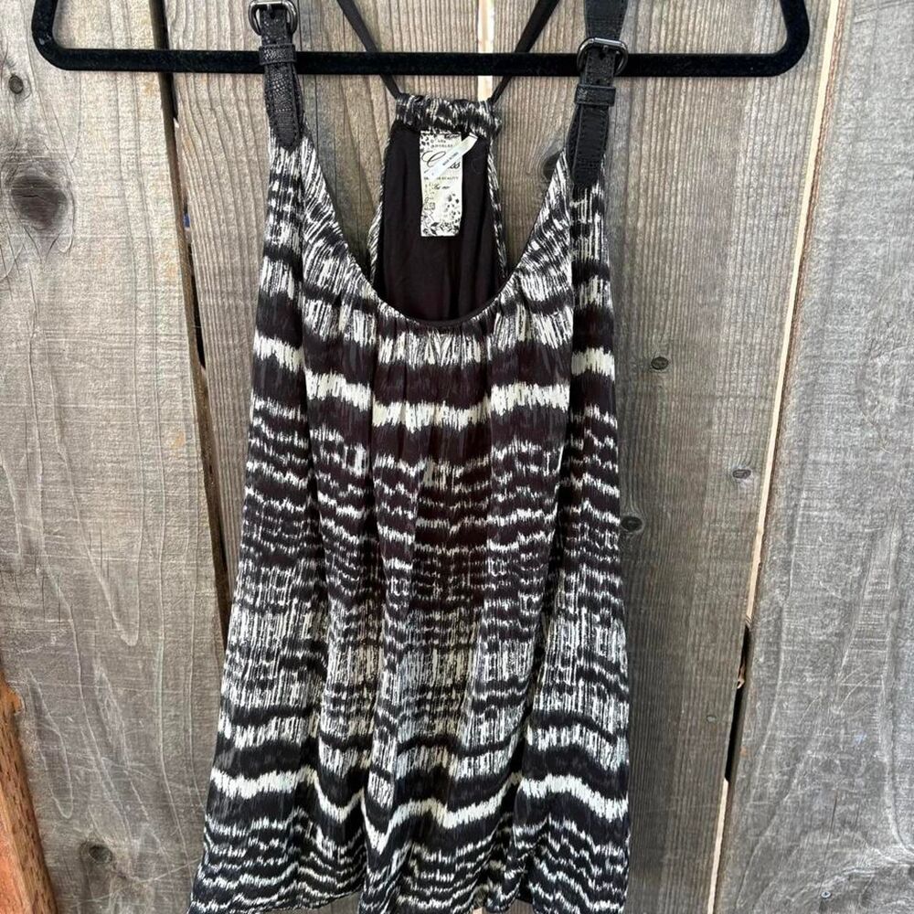 Guess Gorgeous black and white abstract wavy patterned tank top